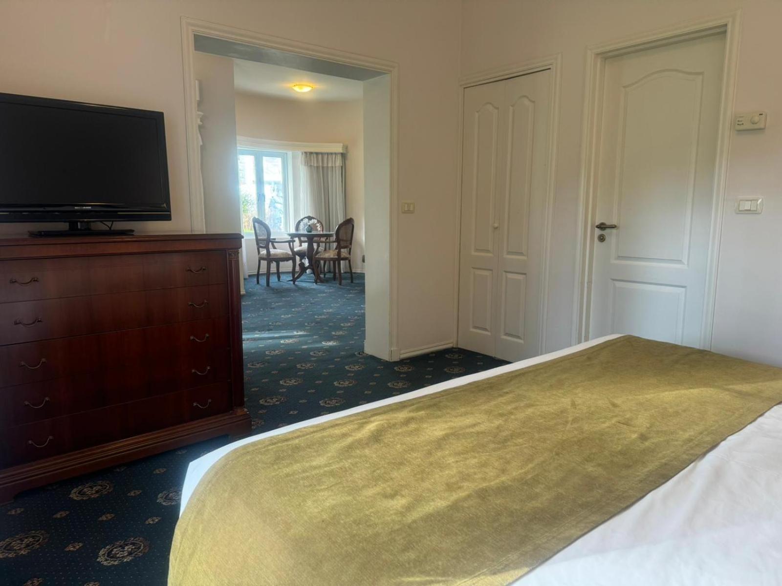 Parque Hotel Jean Clevers بونتا دل استي المظهر الخارجي الصورة A suite at the hotel