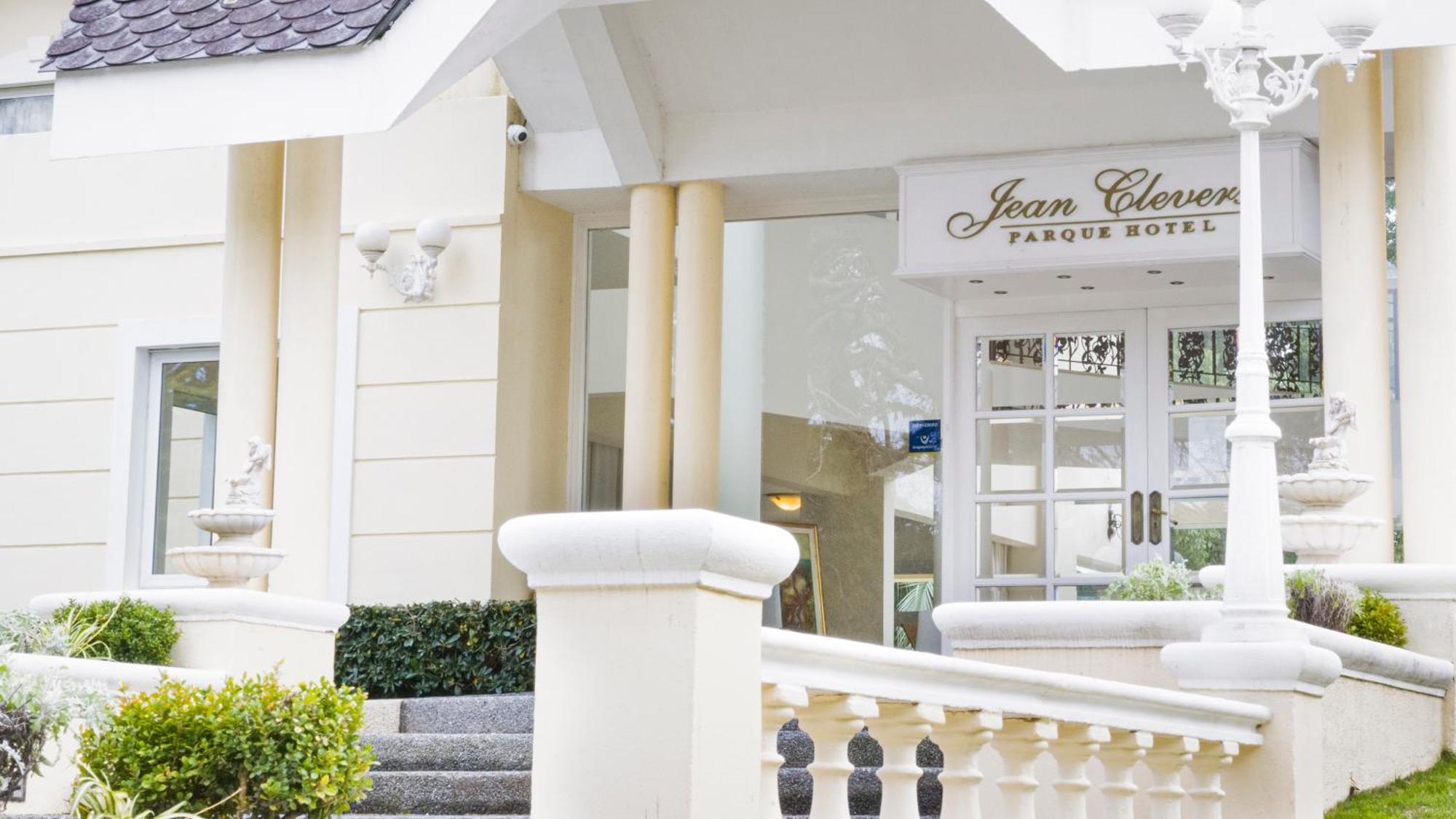 Parque Hotel Jean Clevers بونتا دل استي المظهر الخارجي الصورة Jean-Claude Hotel