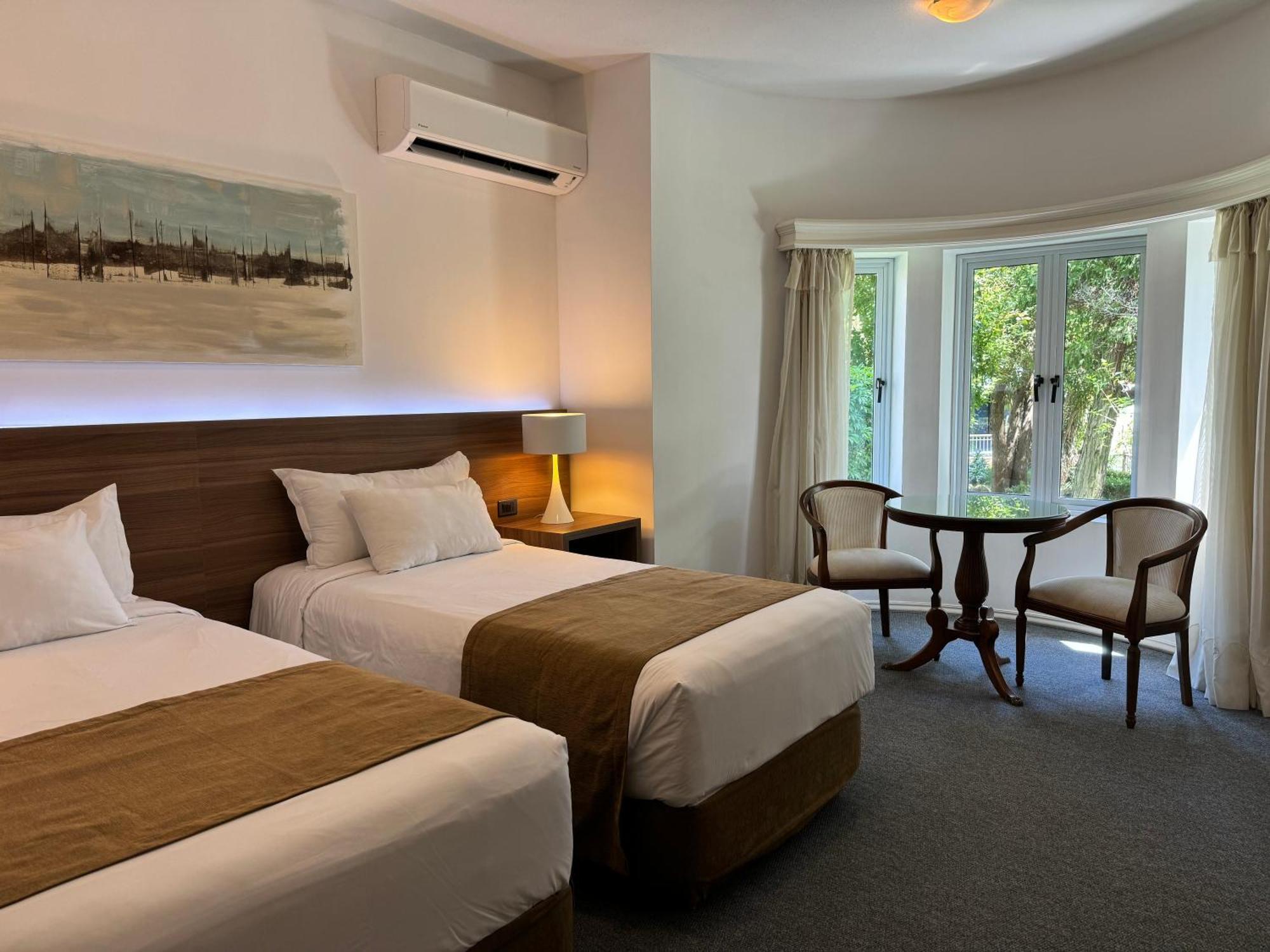 Parque Hotel Jean Clevers بونتا دل استي المظهر الخارجي الصورة A room at the hotel