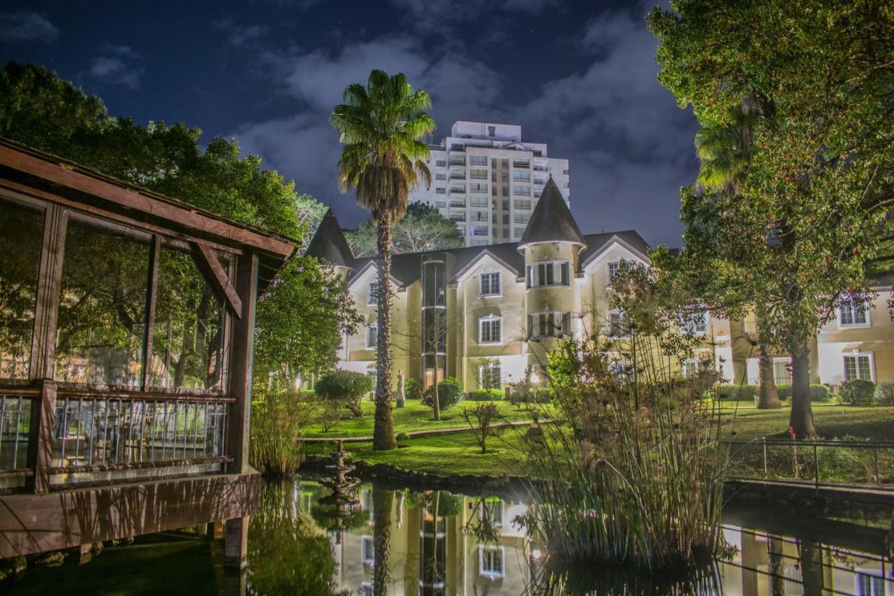 Parque Hotel Jean Clevers بونتا دل استي المظهر الخارجي الصورة The Village at River Park