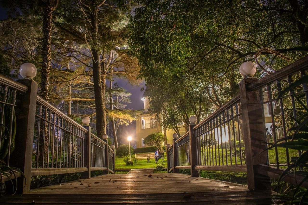 Parque Hotel Jean Clevers بونتا دل استي المظهر الخارجي الصورة The entrance to the park